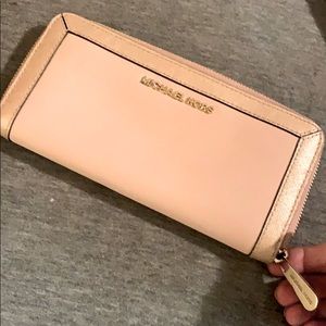 Michael Kors wallet